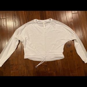 Lululemon white crop shirt